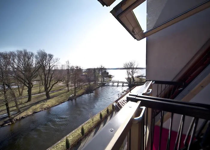 Lake View Апартаменты *