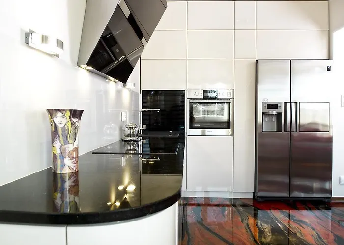 Апартаменты Lake View Элк